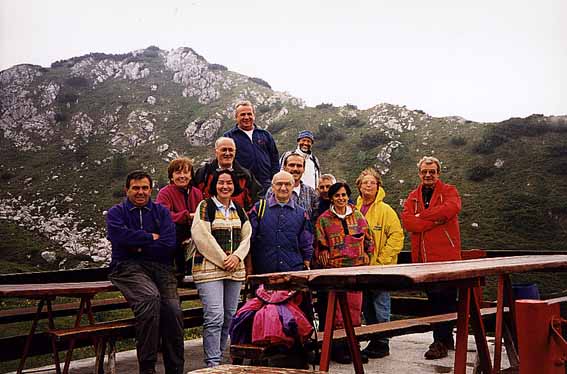 Sosta al rifugio Bogani,dopo la scalata in vetta!!